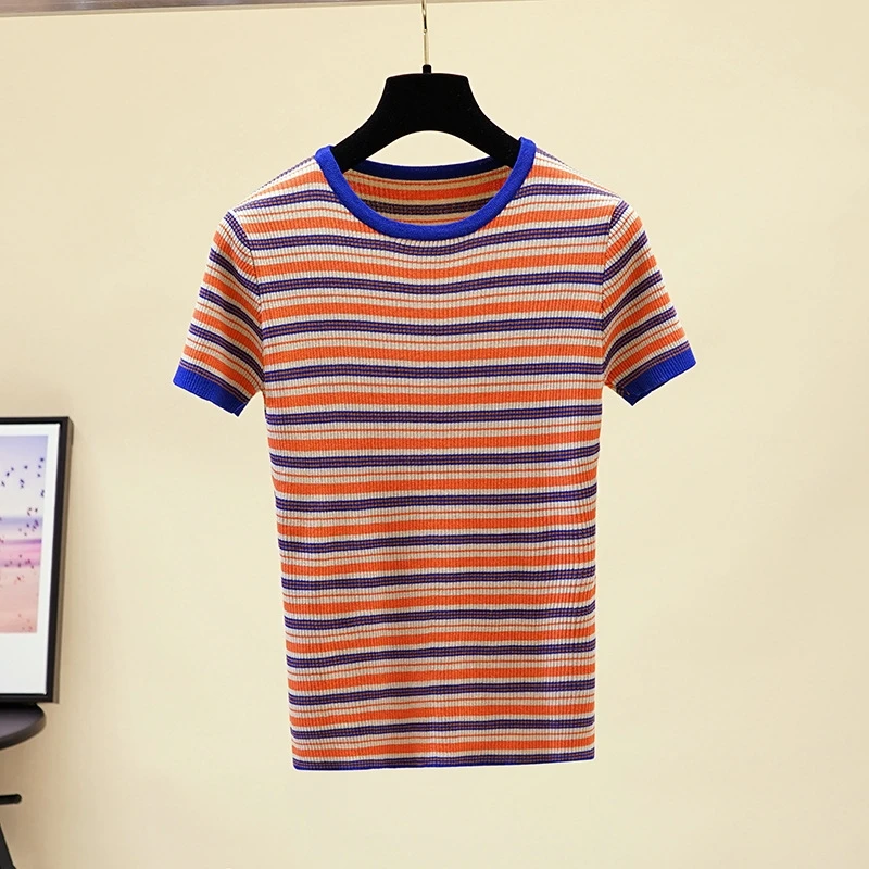 Женская трикотажная футболка в радужную полоску с коротким рукавом повседневные