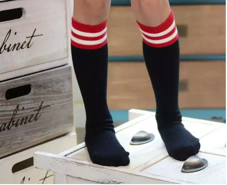 Дети колено высокие носки девочки мальчики футбол в полоску старый белые