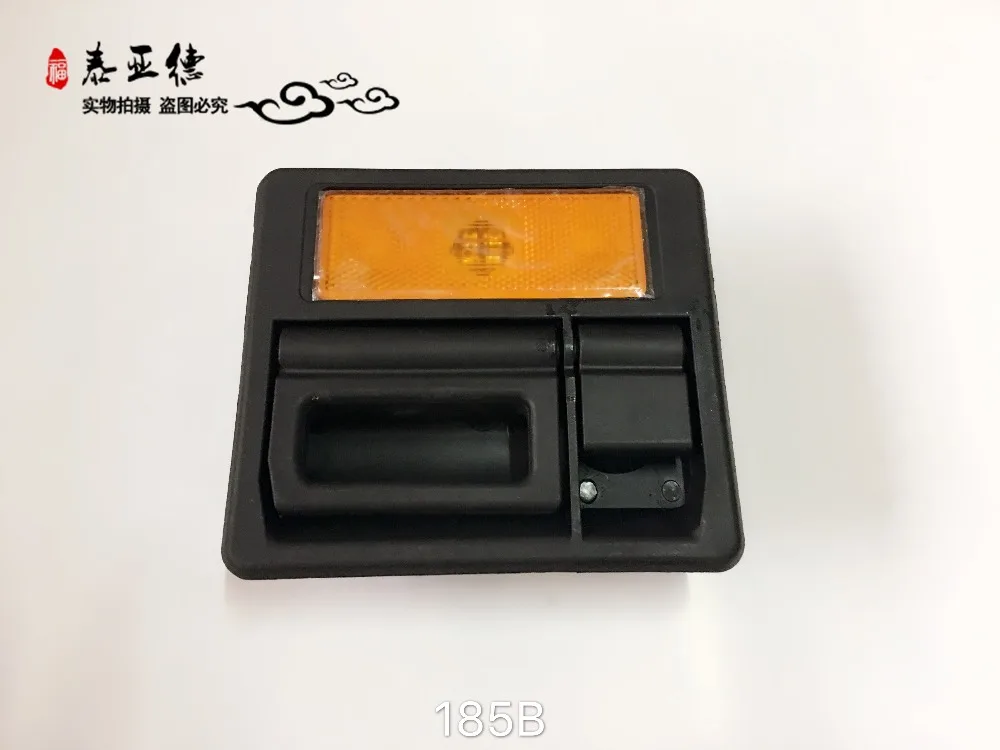 

Bus part yutong kinglong higer zhongtong bus side storehouse/warehouse door lock 185B with light free shipping
