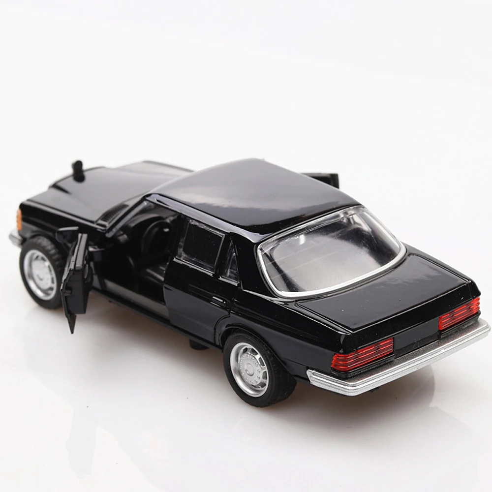 1:36 Mercedes Benz e-класс W123 игрушечный транспорт горячий колесный автомобиль модель
