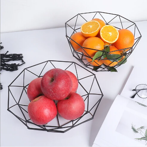 

New European Style Simple Design Fashion Mesh Iron Plate Fruit & Bread Dish Plate Food Basket Desktop Storage Basket Plate