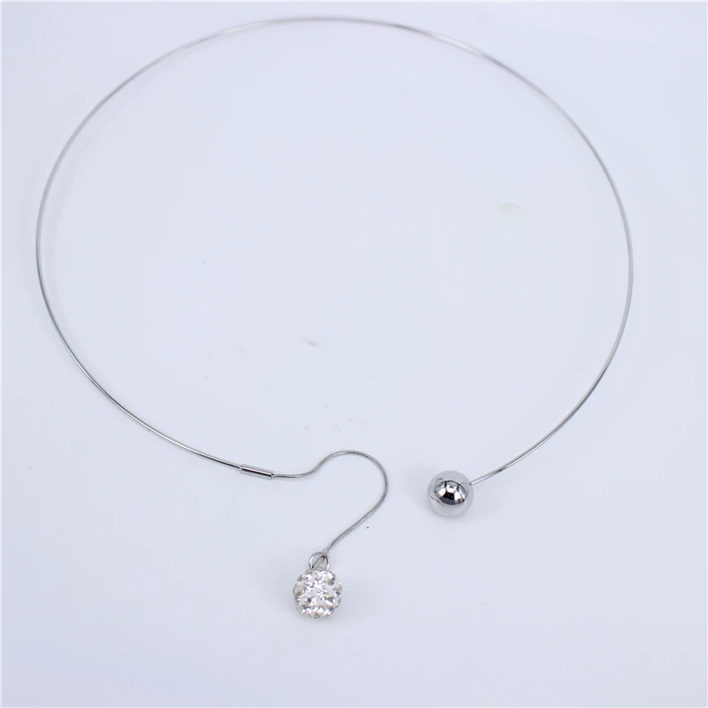 silver color 2 мм Маленькая модная популярная женская летняя одежда с воротником милый и благородный открытый воротник размер регулируемый Золотой Серебряный цвет - Окраска металла: silver color