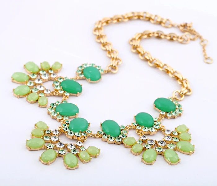 Женское короткое ожерелье с зелёным камнем|necklace seahorse|necklace goldnecklace bra |