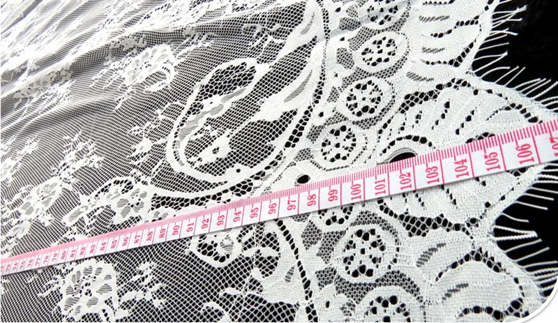 Белая черная вышитая хлопчатобумажная кружевная ткань с ресницами французская
