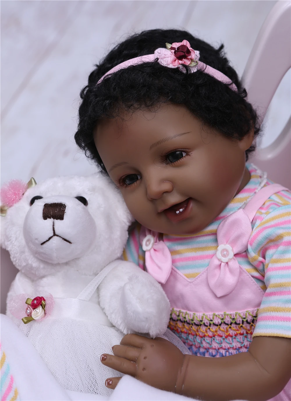 

Черный bebes reborn girl 55 см мягкий силиконовый Reborn Baby Doll игрушка Новорожденный bebe Baby REBORN Doll ребенок Bathe Toy bonecas