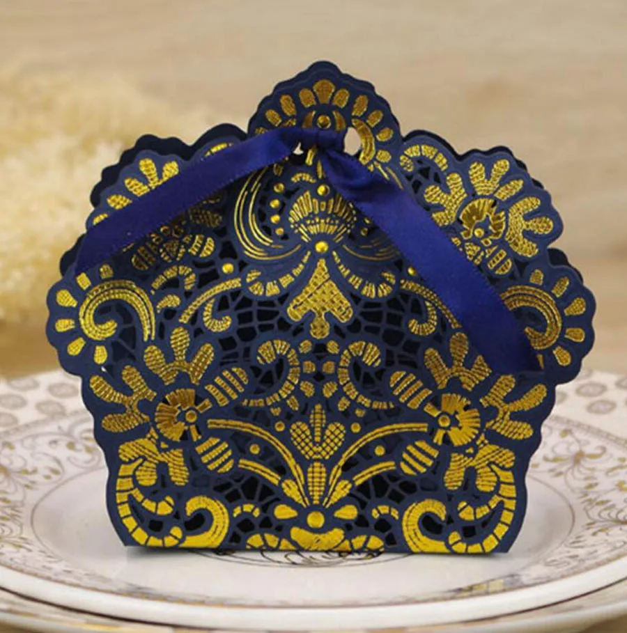 

100pcs Royal Blue Hollow Laser Cut Flowers Candy Chocolate Box Boxes For Wedding Party Birthday Baby Shower Favors Gift