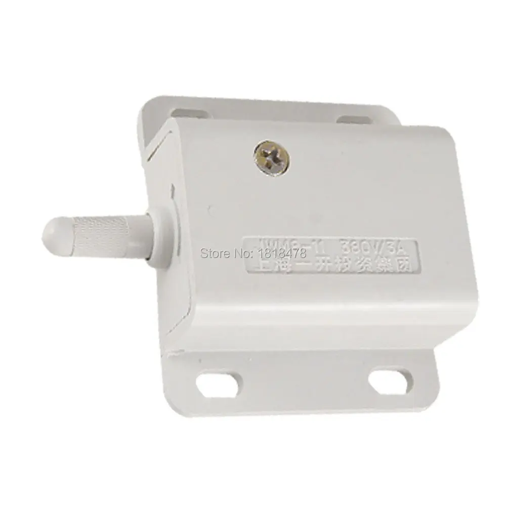 

AC 380V 3A Push Rotate Hold Self-locking Type 1NO 1NC Door Switch