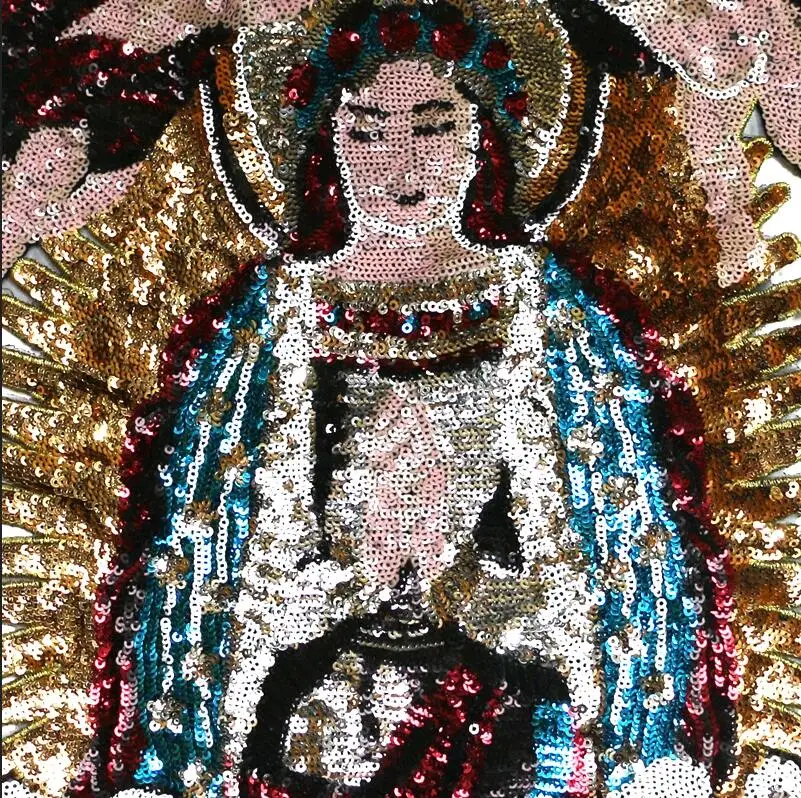 Аппликация с вышивкой Дева Мария ангельские крылья | Дом и сад