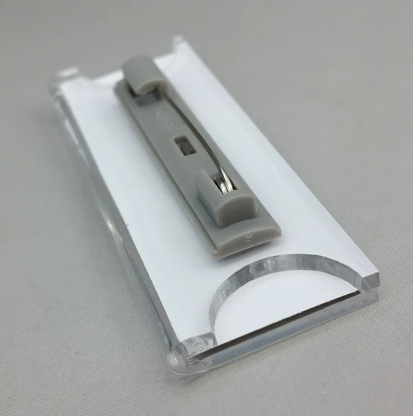 

Good Quality Acrylic Plastic Staff Number Name Badge Plate Clip Holders In Clear With Safty Pin On Back Reusable 1000pcs
