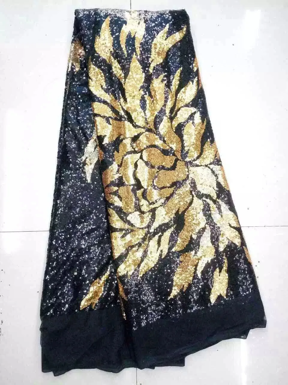 

High quality Upscale African lace fabric sequins french tulle lace 2017 latest arrival hot sale 5 yards for dress K-L9182