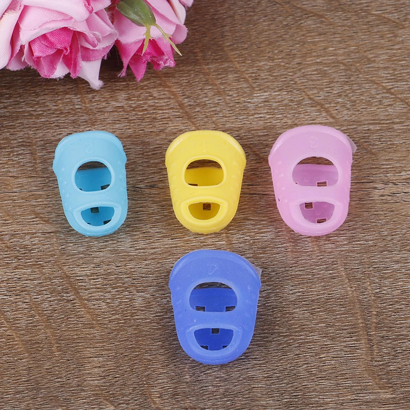 4Pcs/Set For Training Learning Guitar Silicone Finger Guards Fingertip Protectors Ukulele Accessories |