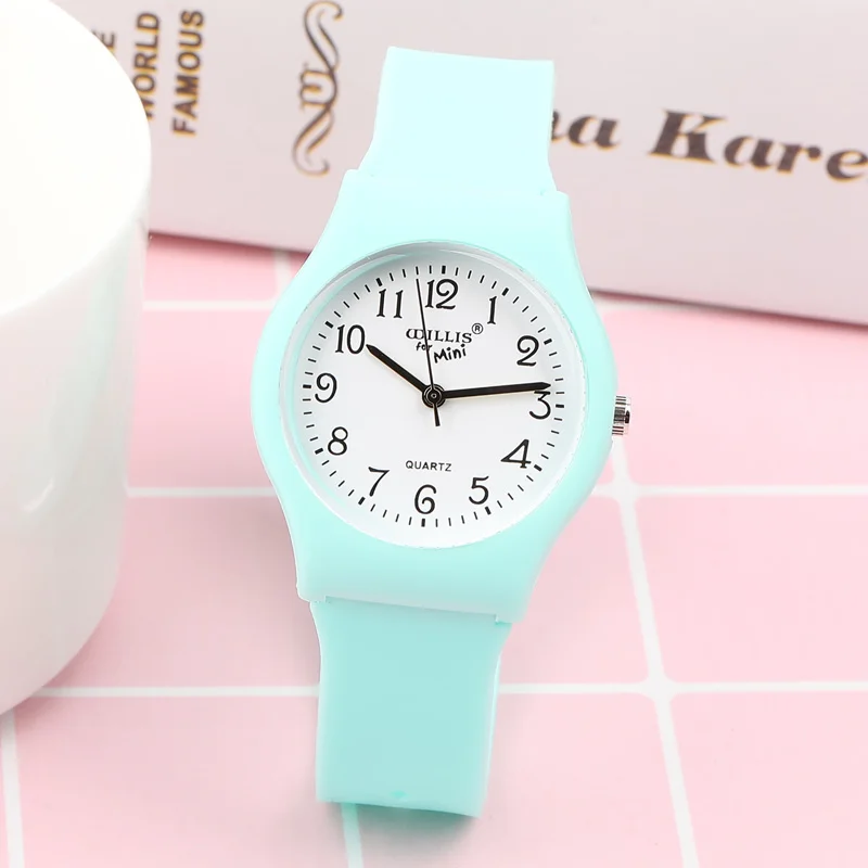 Часы наручные женские кварцевые с силиконовым ремешком модные брендовые