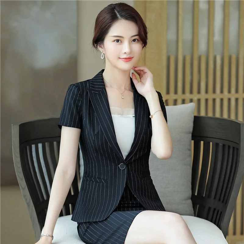 Женский пиджак в полоску с коротким рукавом | Женская одежда