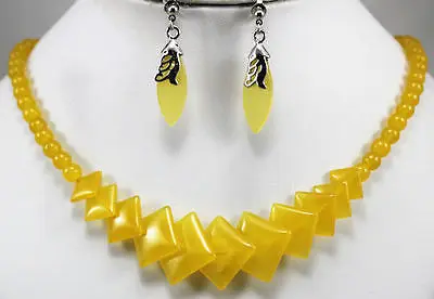 18 &quotбисер из зеленого нефрита и квадратного ожерелья серьги-гвоздики ювелирный