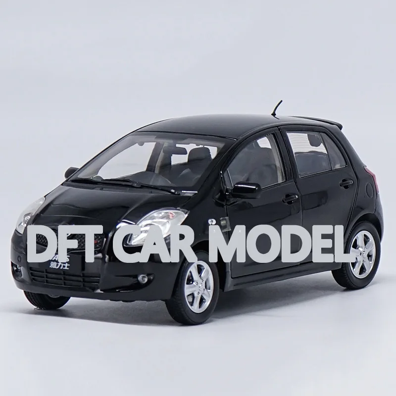 1:18 игрушечные машинки из сплава YARIS модель гоночной машины детских игрушечных автомобилей авторизованный игрушки для детей