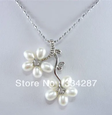 

Beautiful cultured white pink pearl FINE flower pendant free shipping