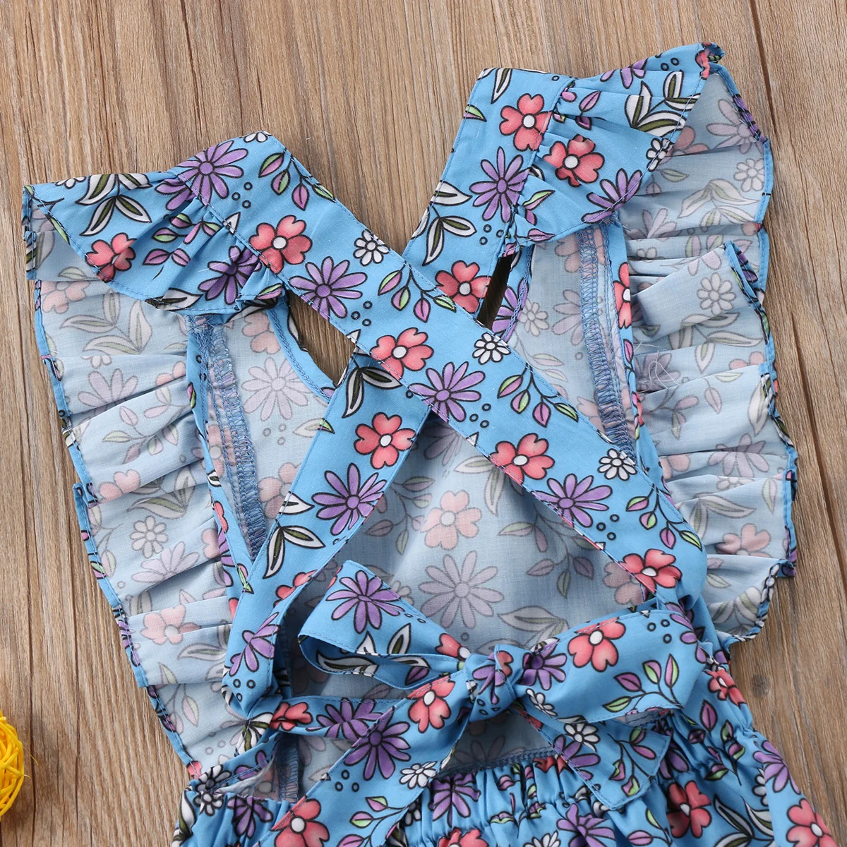 Боди детское с цветочным принтом без рукавов | Мать и ребенок