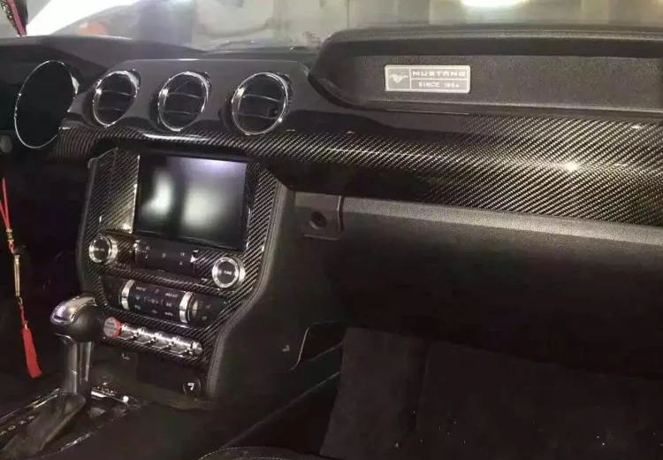 Реальные углеродного Волокно внутренней отделки для Ford Mustang Наклейки для автомобиля re-дизайн Накладки для салона автомобиля