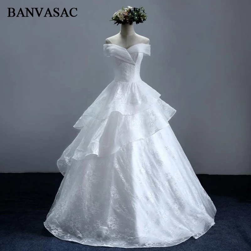 

BANVASAC 2017 новые элегантные свадебные платья с вышивкой и V-образным вырезом атласные винтажные кружевные бальные платья с коротким рукавом