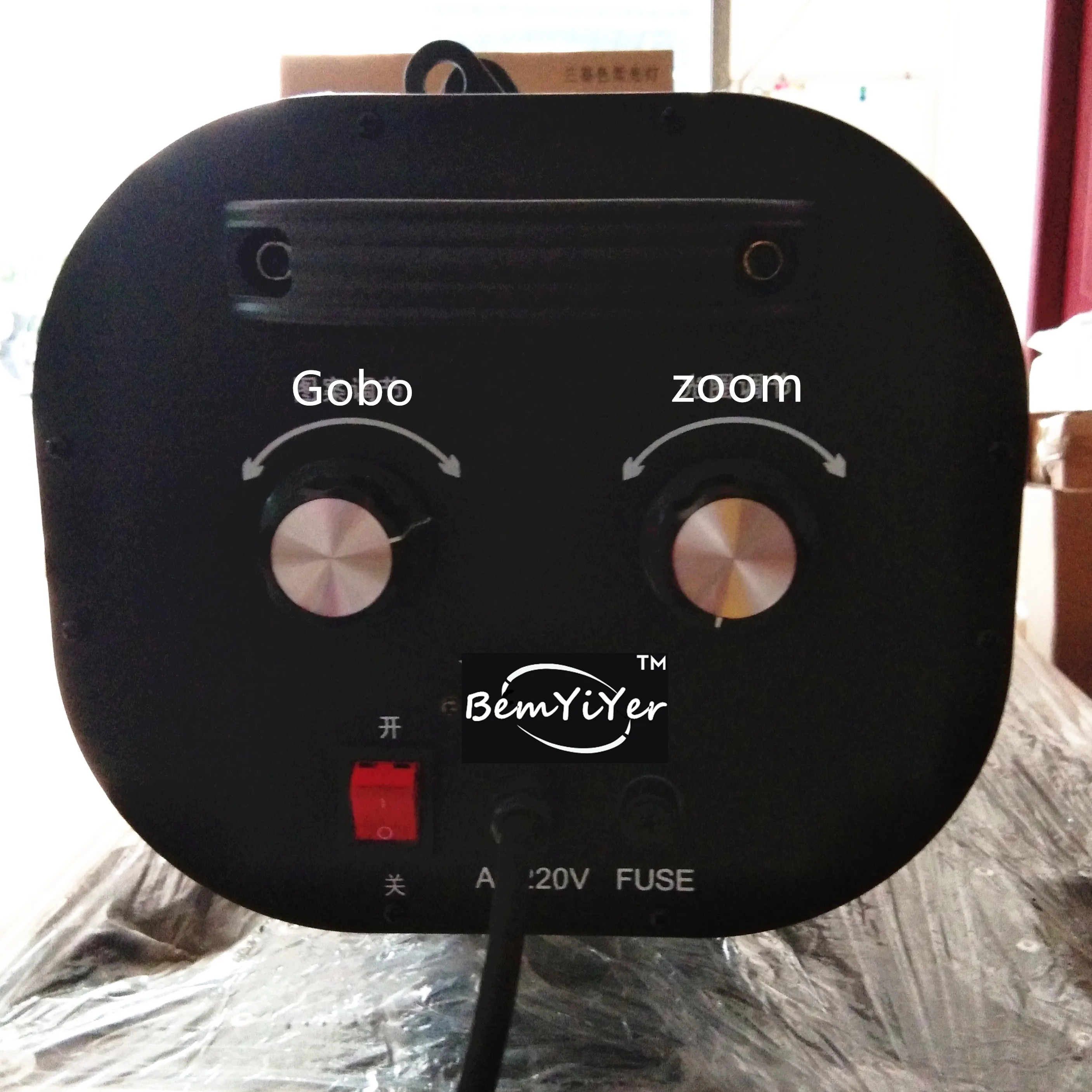 200 Вт Светодиодный прожектор с ручным зумом/фокусом/узором для свадебной