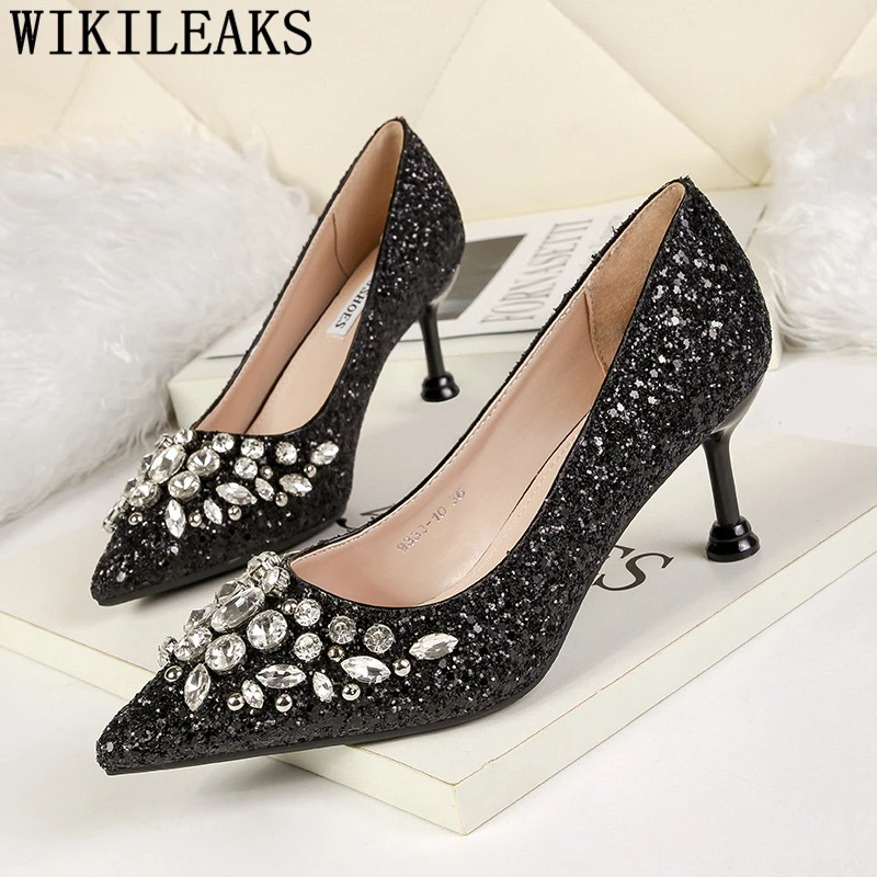 Свадебные туфли для невесты Блестящая обувь с закрытой пяткой украшением в виде