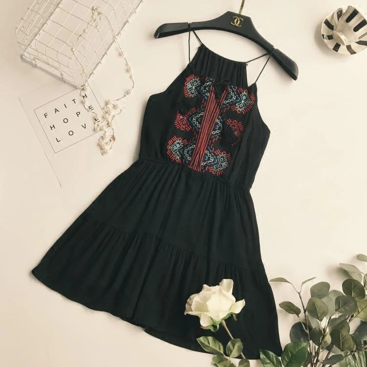 2017 женщин Boho Beach вышивка платье сексуальное без рукавов летние пляжные шорты