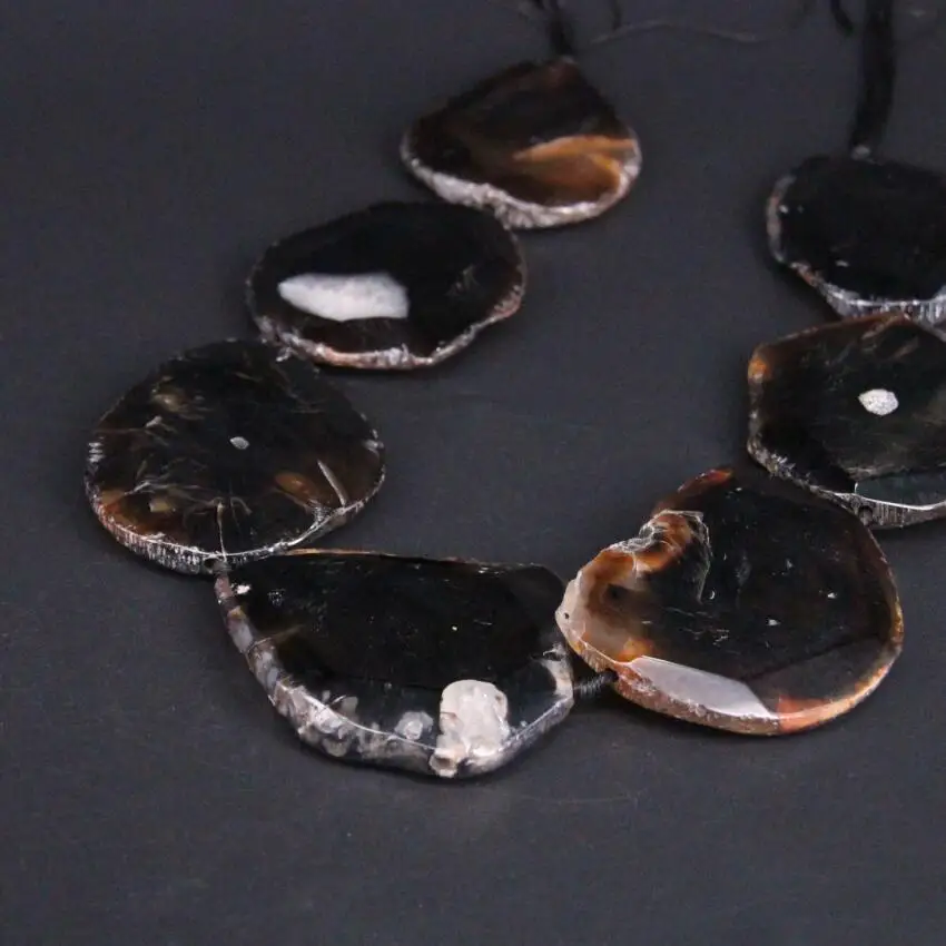 Большой размер около 7 шт./нитка натуральные черные ограненные Агаты кусочки