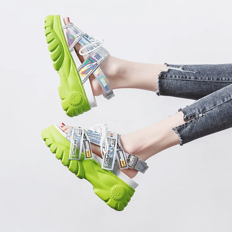 Женские сандалии на танкетке Fujin повседневные пляжные в римском стиле толстой