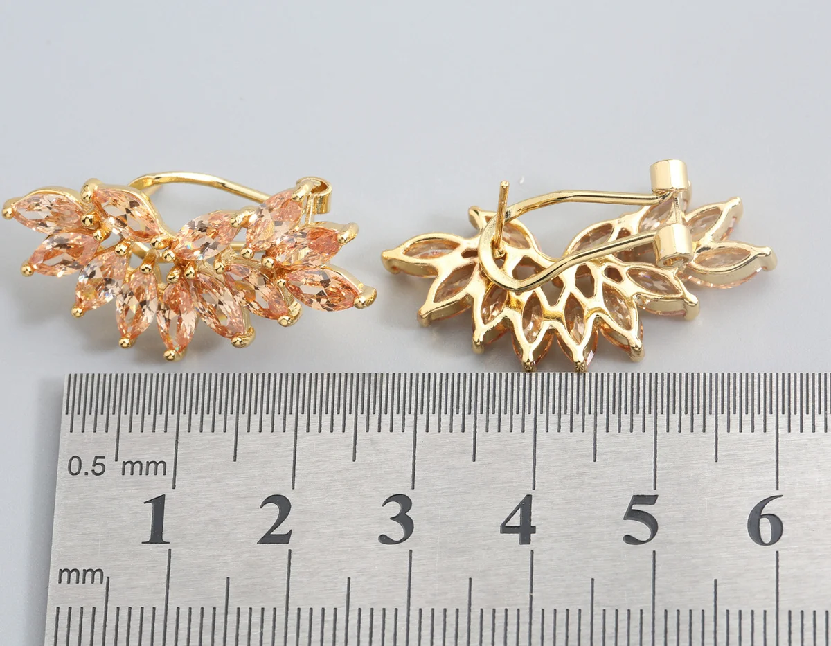 Драгоценный коричневый камень мм 3*5 полудрагоценный Прохладный для женские