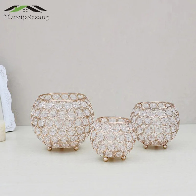 

10Pcs/Lot Metal Candle Holders With Crystals Stand Pillar Holder Romantic Gold Candlesticks For Party Wedding Decoration 03201