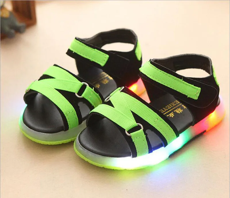 Hot selling Toddler Fashion Children Shoes Children's flat anti-slip LED light sandals boys and girls sport comfort beach shoes | Детская