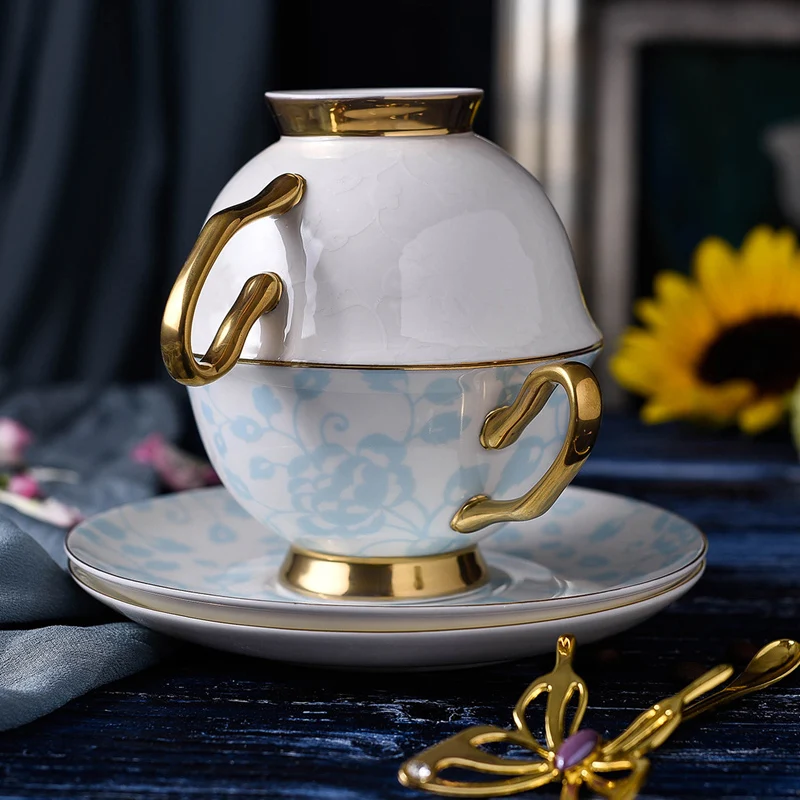 Фарфоровая чайная чашка 200 мл из тонкого костяного фарфора и блюдце в британском