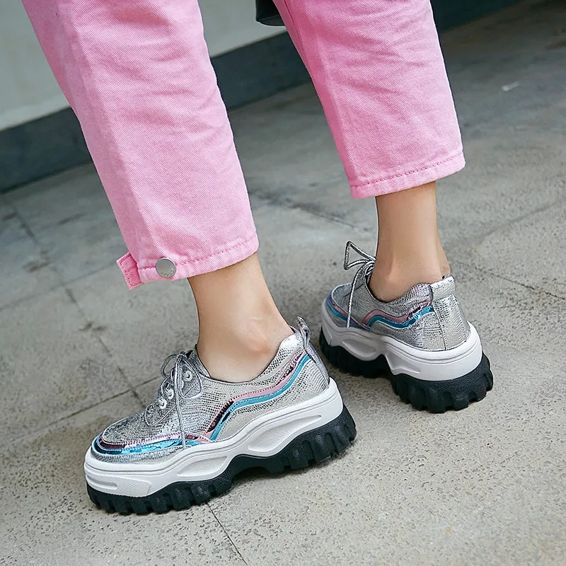 Женские туфли из натуральной кожи ASUMER на шнуровке с круглым носком толстой