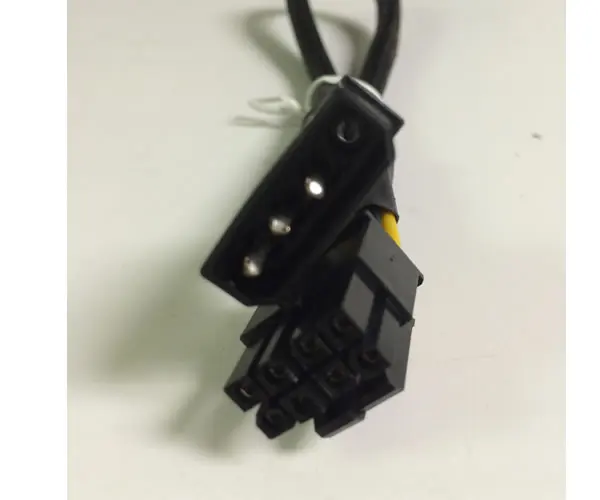 100pcs 4-Pin Molex Male to 8pin (4+4Pin Detachable) EPS-12V Converter Adapter Black Sleeves |