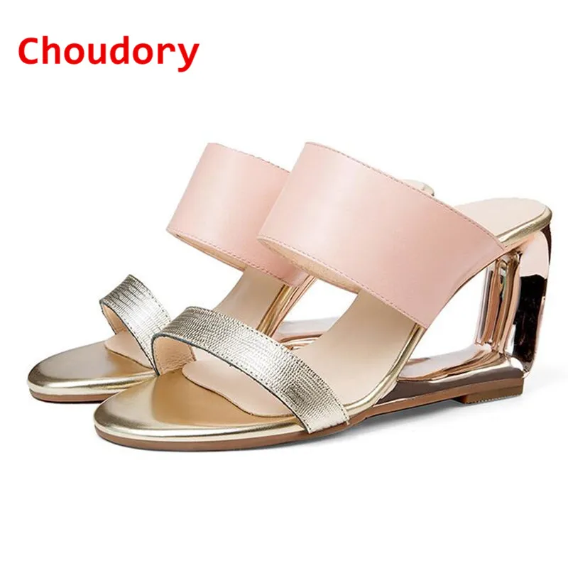 Choudory скольжения на туфли женщина летние новые высокие каблуки клинья slip on flips