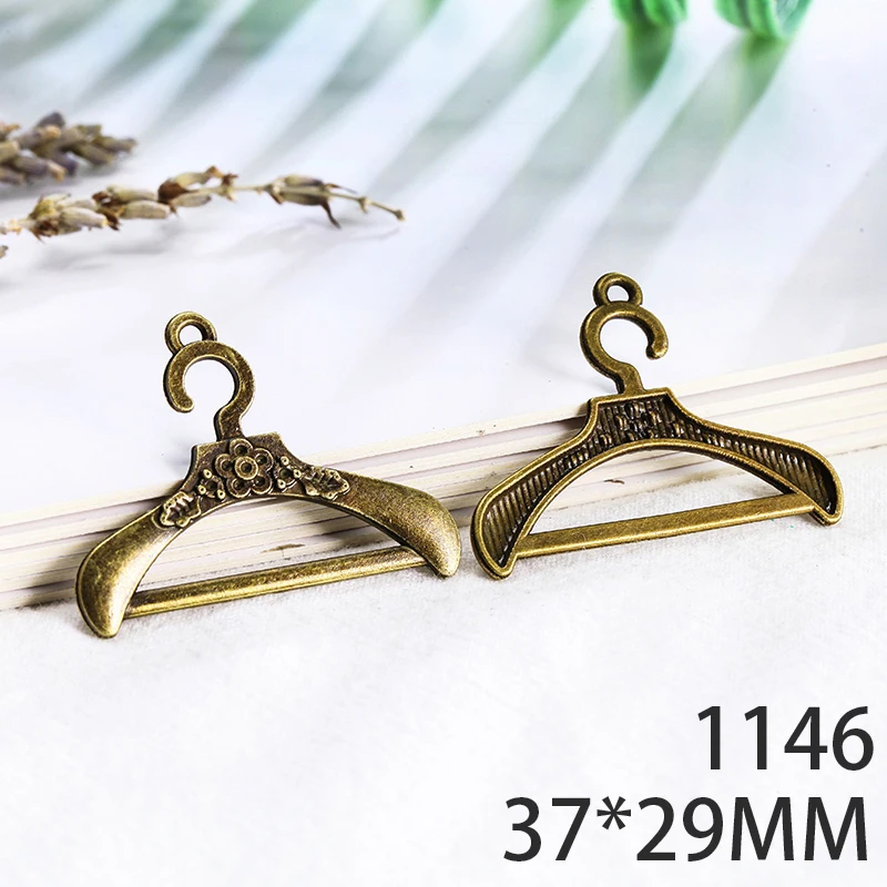 

37*29mm 8pcs Hangers Alloy Pendant For Diy Jewelry Making 2 Colors Antique Silver Antique Bronze No.1146