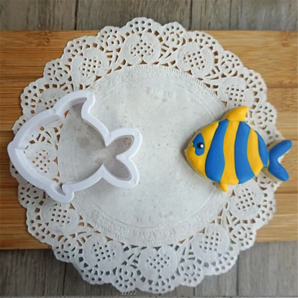 New 8pc/set Whale Dolphin Octopus Crab Turtle Fondant Tools Biscuit Moulds Sea Cookie Cutter