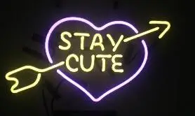 

Надпись «Stay Cute», стеклянный неосветильник светлый знак, пивной бар