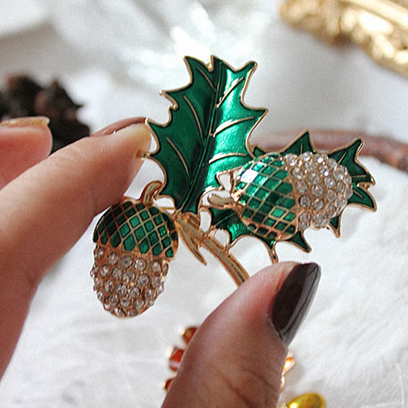 Enameled Green Pine Cone Brooches Rhinestone Plant Pinecone Pin Hot Selling Jewelry | Украшения и аксессуары