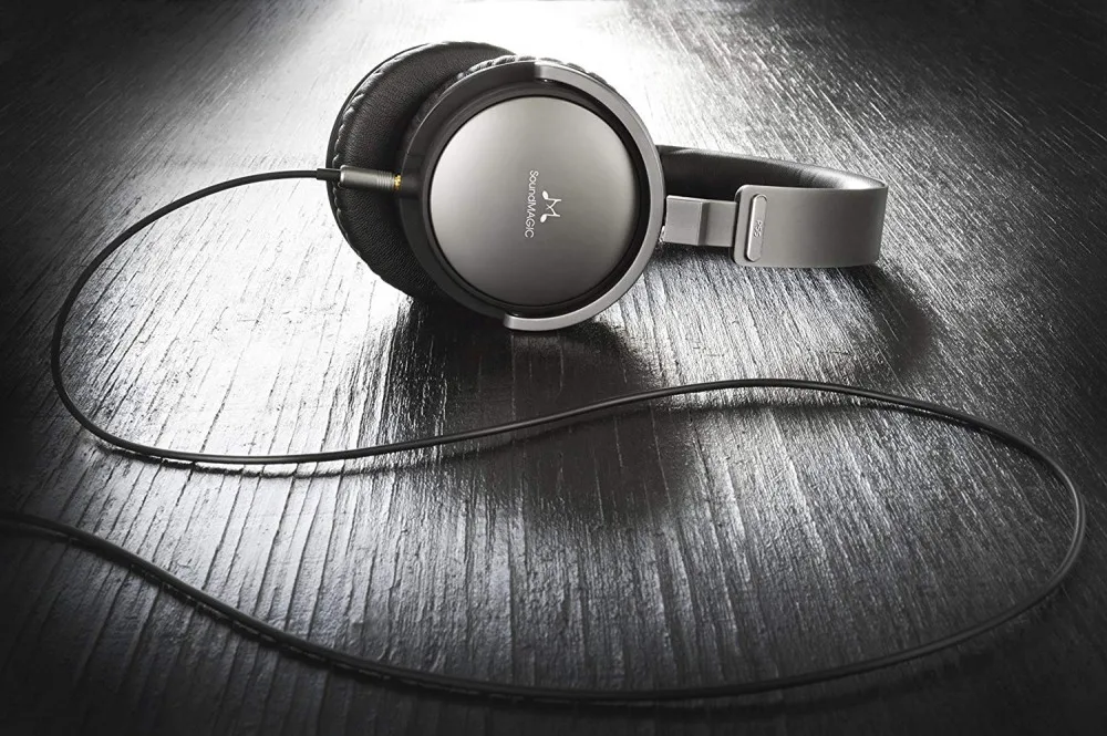 SoundMAGIC Vento P55 закрытые задние наушники со сменным кабелем и микрофоном |