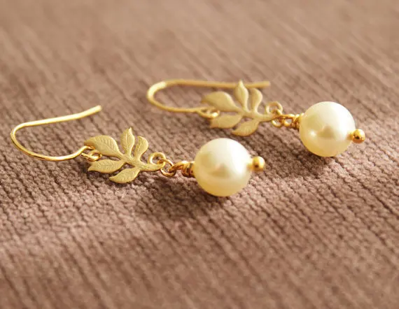 Винтажные длинные серьги с белым жемчугом для женщин модные женские кристаллами