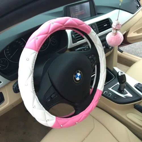pink white MUNIUREN кристалл кожаные чехлы рулевого колеса автомобиля Женская мода шипованные Стразы автомобильные аксессуары 15 дюймов 38 см - Название цвета: pink white