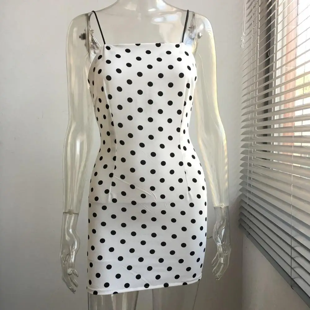 Новинка весна лето 2018 лидер продаж красивое Белое и черное платье в горошек