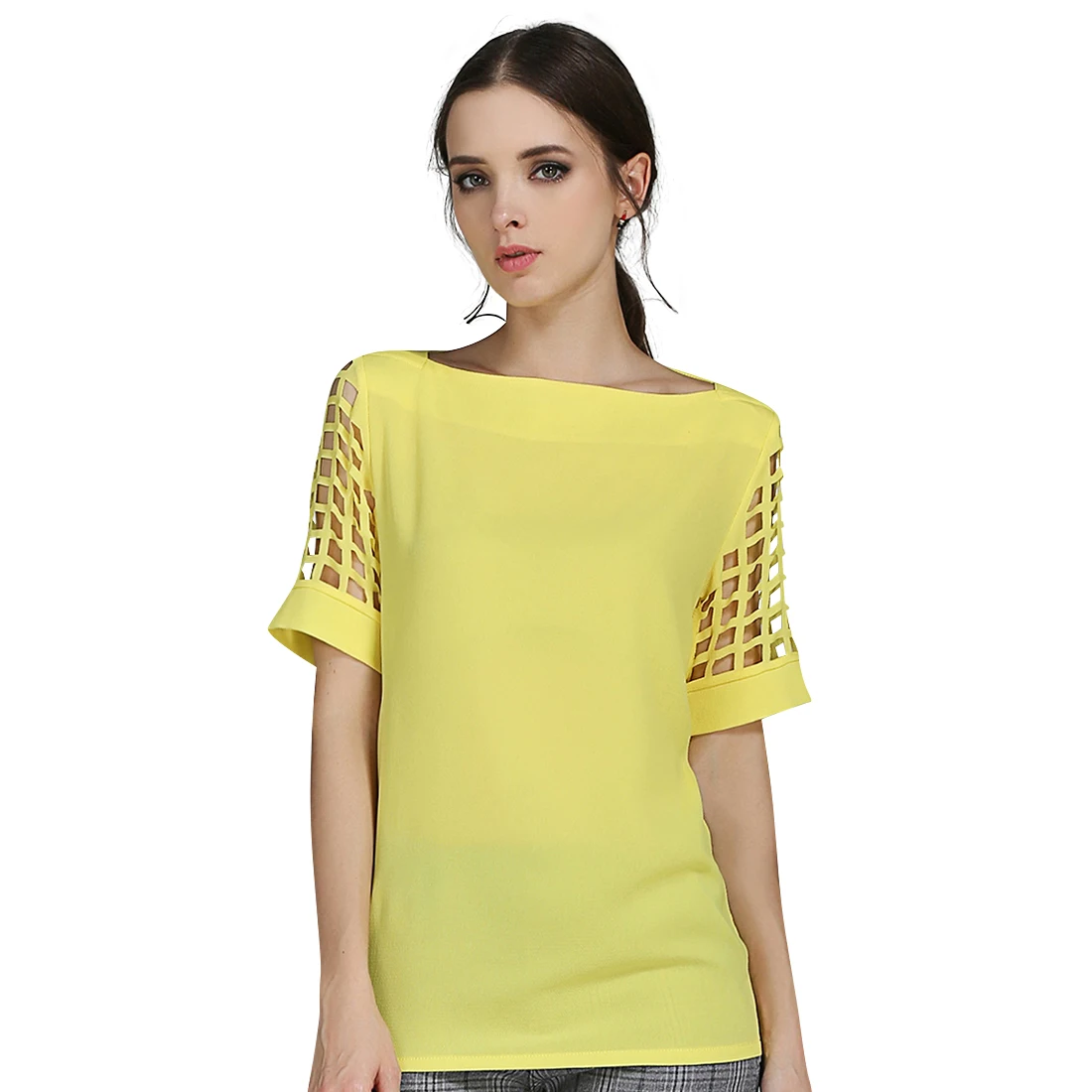 Блузка женская шифоновая свободного покроя с вырезом лодочкой и рукавами