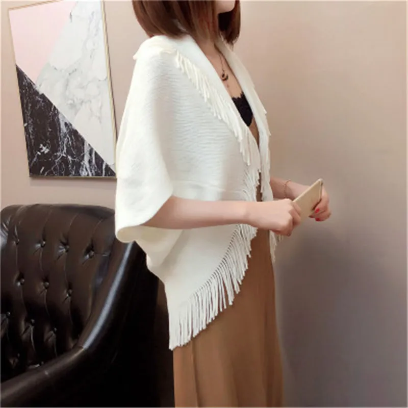 Autumn Winter Knitted Cardigans Coat Women 2019 Fashion Half Sleeve Batwing Poncho Sweater Beautiful Womans Tassel Cardigan |