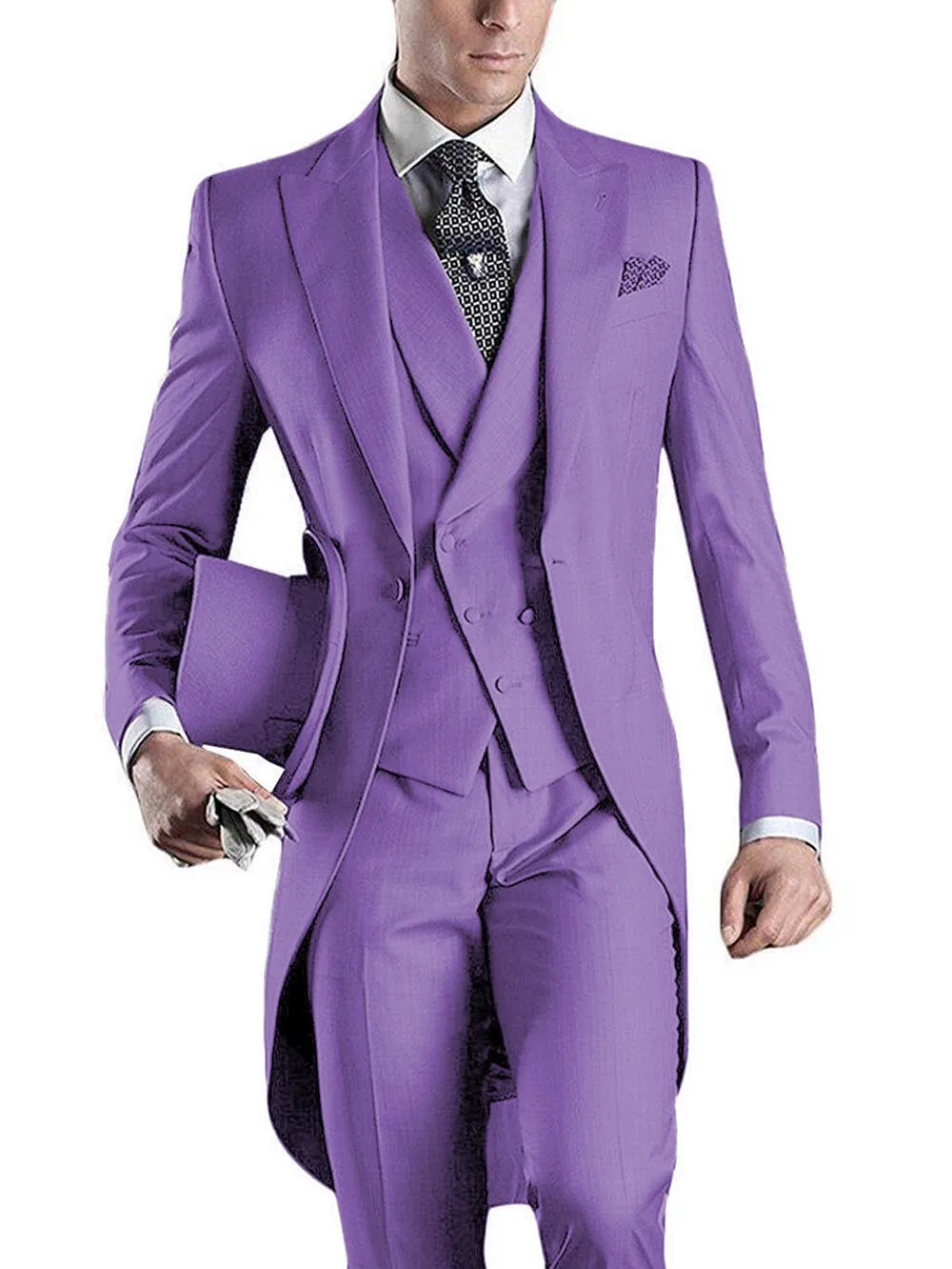 Рисунок 5 - Мужской костюм со штанами