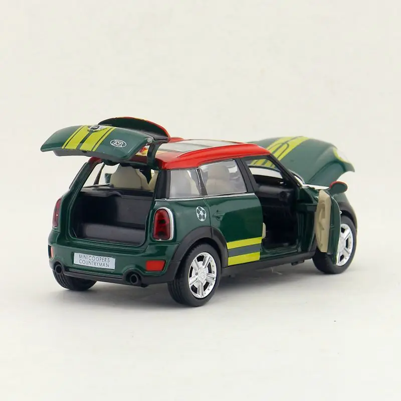 /Литье под давлением модель игрушки/1:28 Масштаб/мини Cooper S Countryman автомобиль/оттяните назад/звук и свет автомобиля/Набор для обучения/подарок
