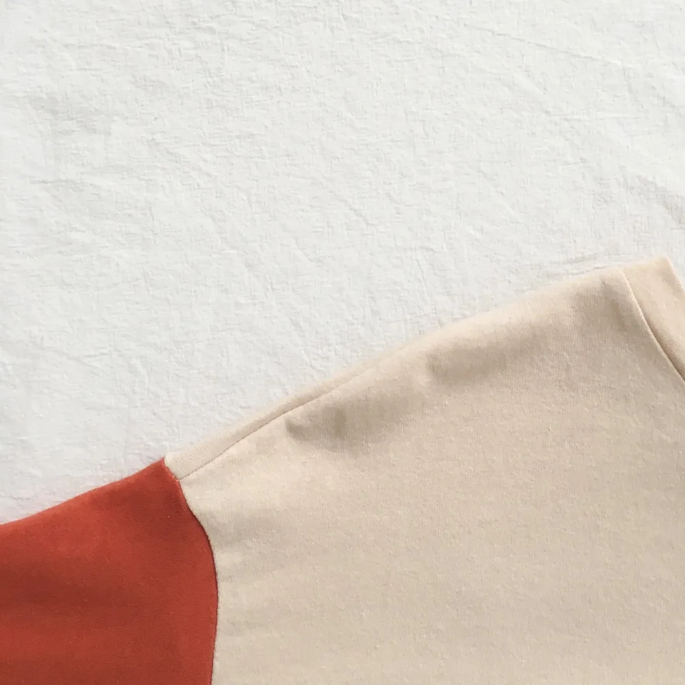 Eleindole корейский стиль женские футболки с круглым вырезом Свободный пуловер