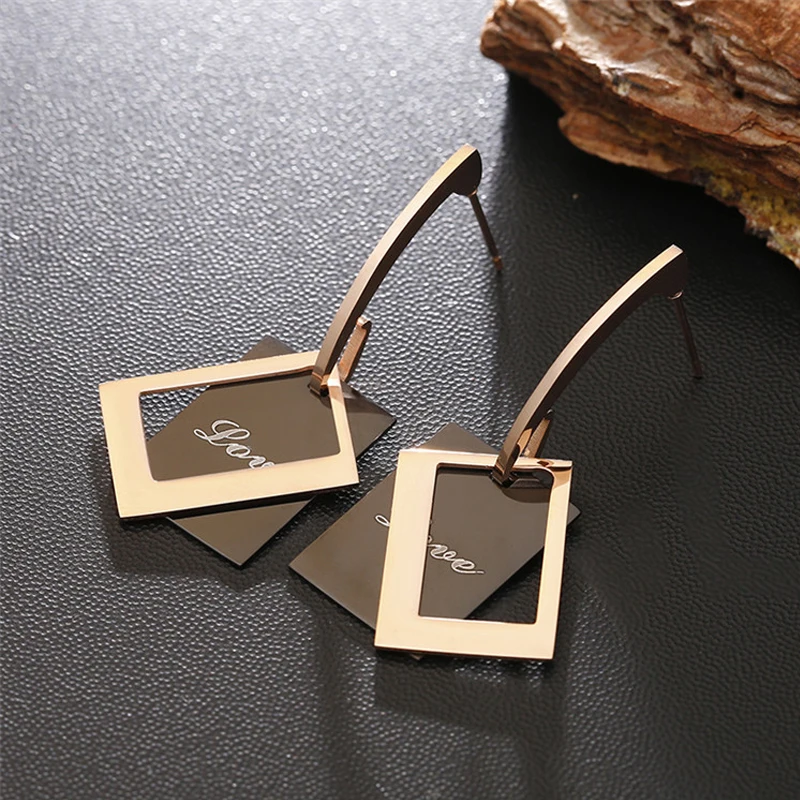 Титановая Сталь в форме квадрата розового золота с черным циферблатом серьги