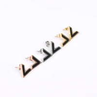 yun ruo 2019 fashion personality black v stud earring woman rose gold color titanium steel jewelry party birthday gift not fade